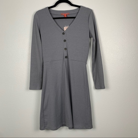 Chelsea & Violet Ribbed Long Sleeve Dress Gray M NWT - Picture 2 of 7